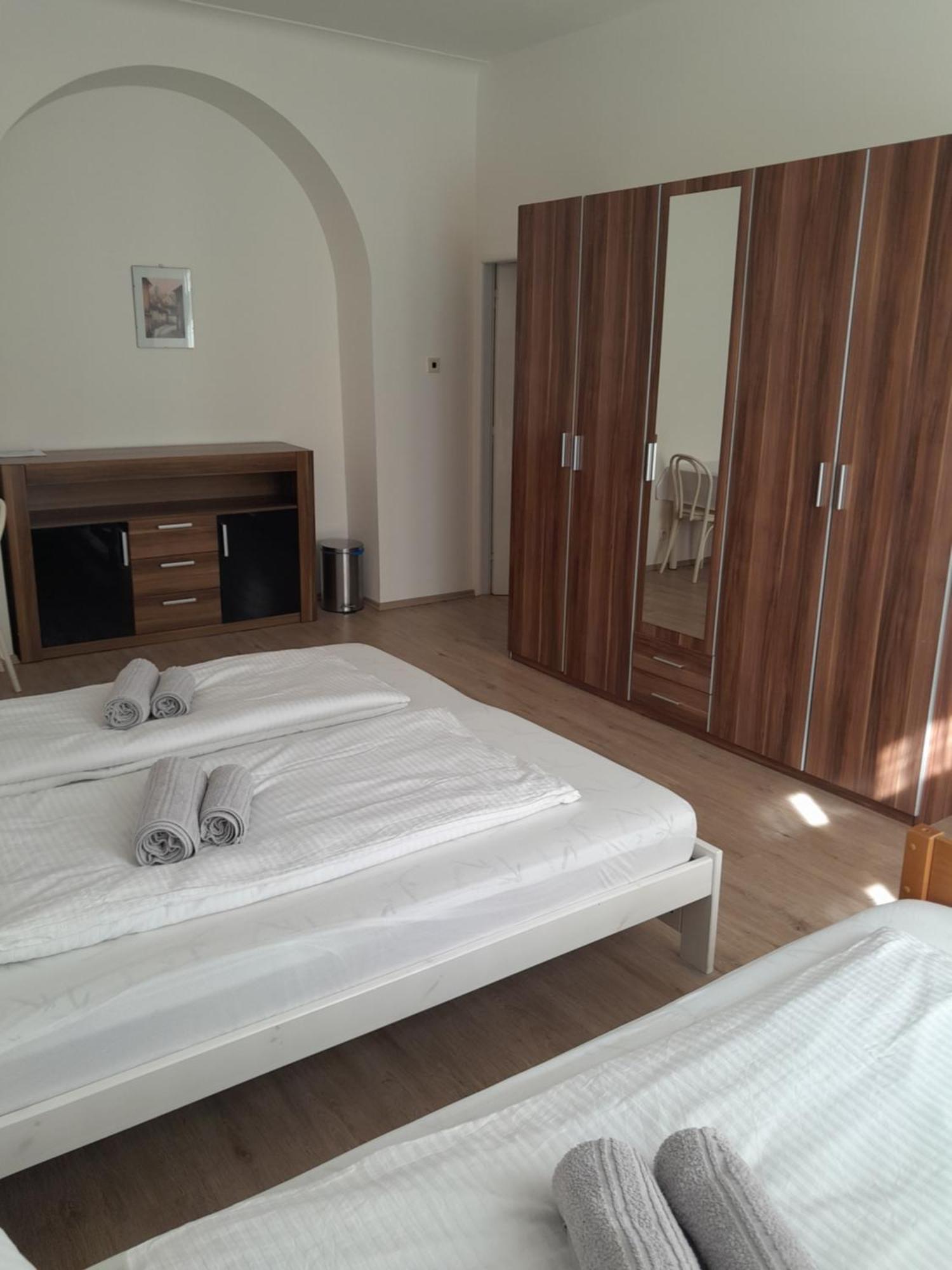 Lubert Apartmany S.R.O プラハ エクステリア 写真